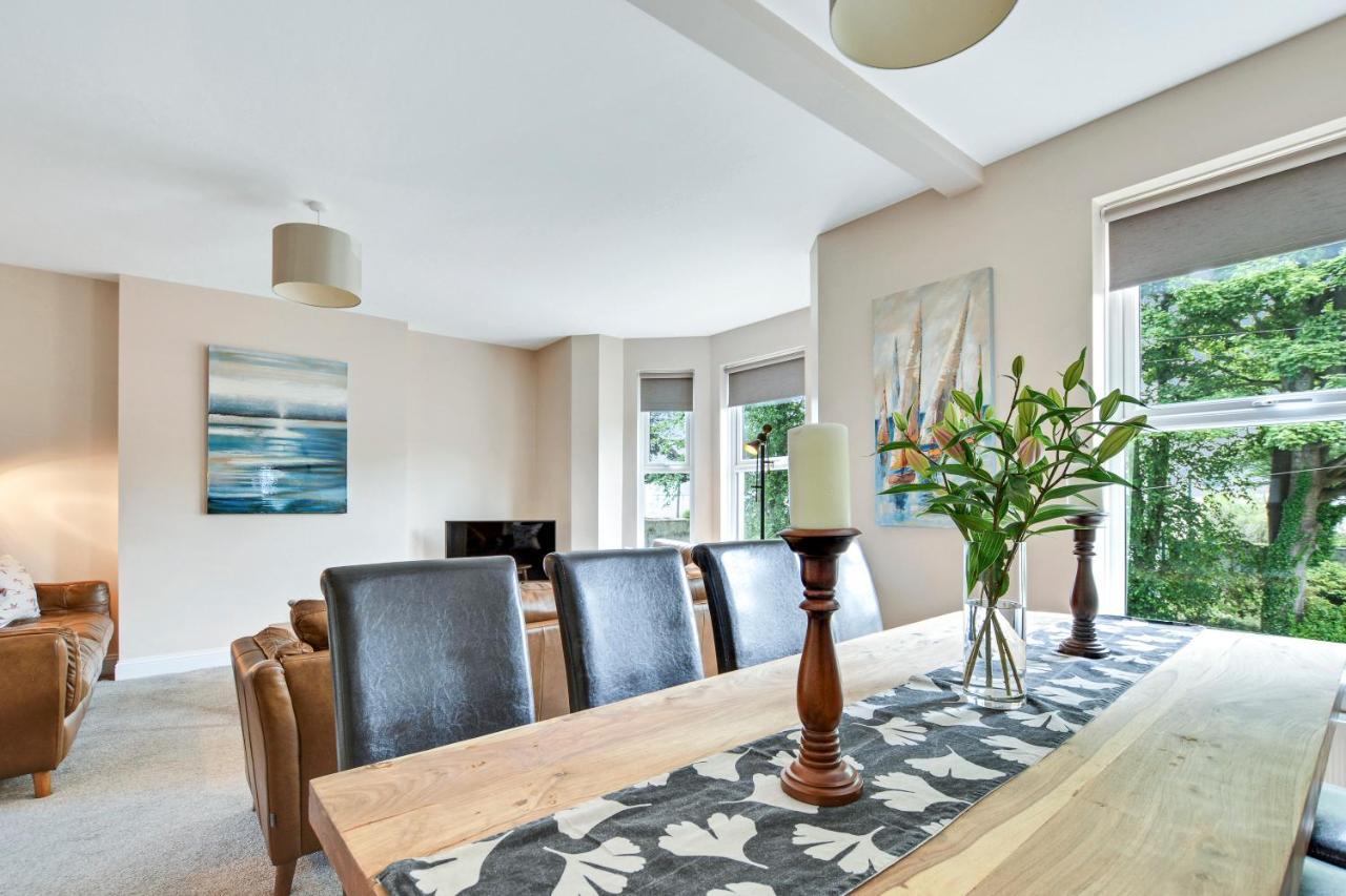 Quay House, North Coast 6 Bedroom Holiday Home Ballycastle Buitenkant foto